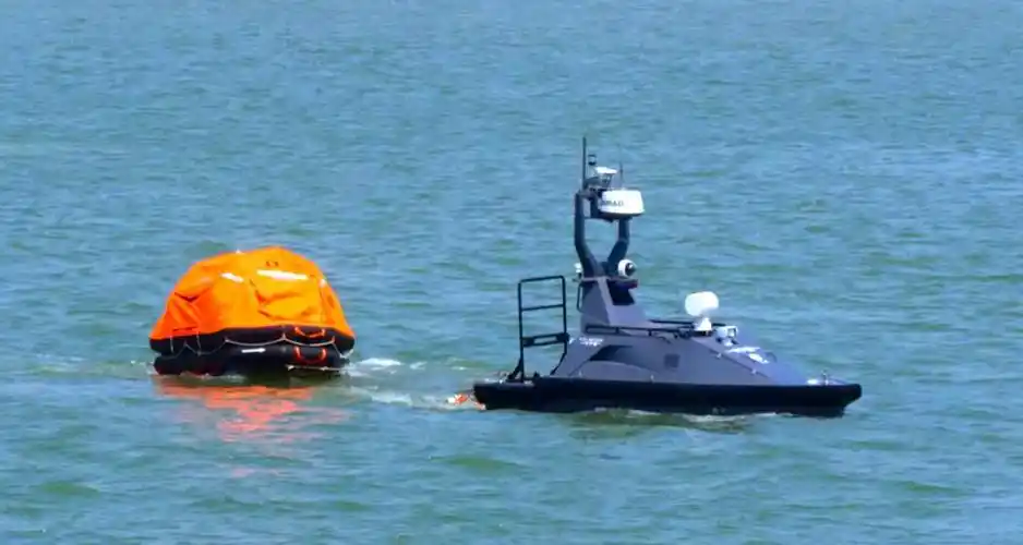 快艇无人机，这波“水域安全感”狠狠拿捏了