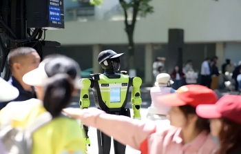 杭州交管机器人中队“五一”成绩单亮眼   